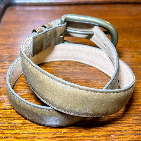 Cipriani Premium glove leather olive green belt size small - Picture 2 of 8